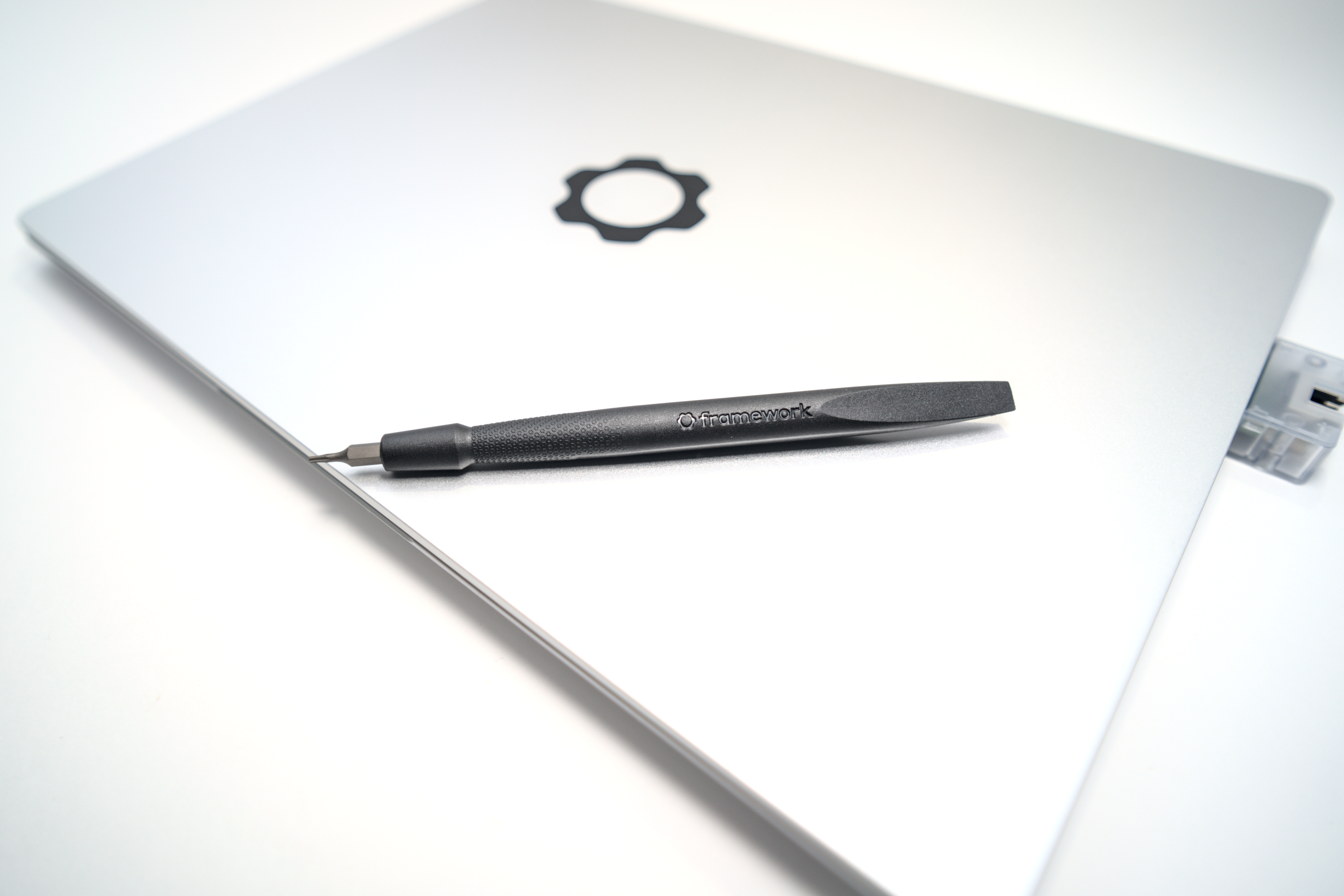 Framework Laptop 13 Pro Lands at $1,199: Aluminum Chassis, LPCAMM2, and a 74Wh Battery