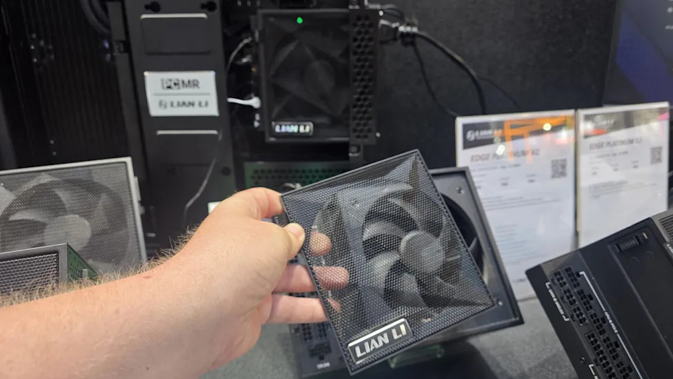 Lian Li's Edge Platinum V2 Adds a Dust Alarm to Your PSU