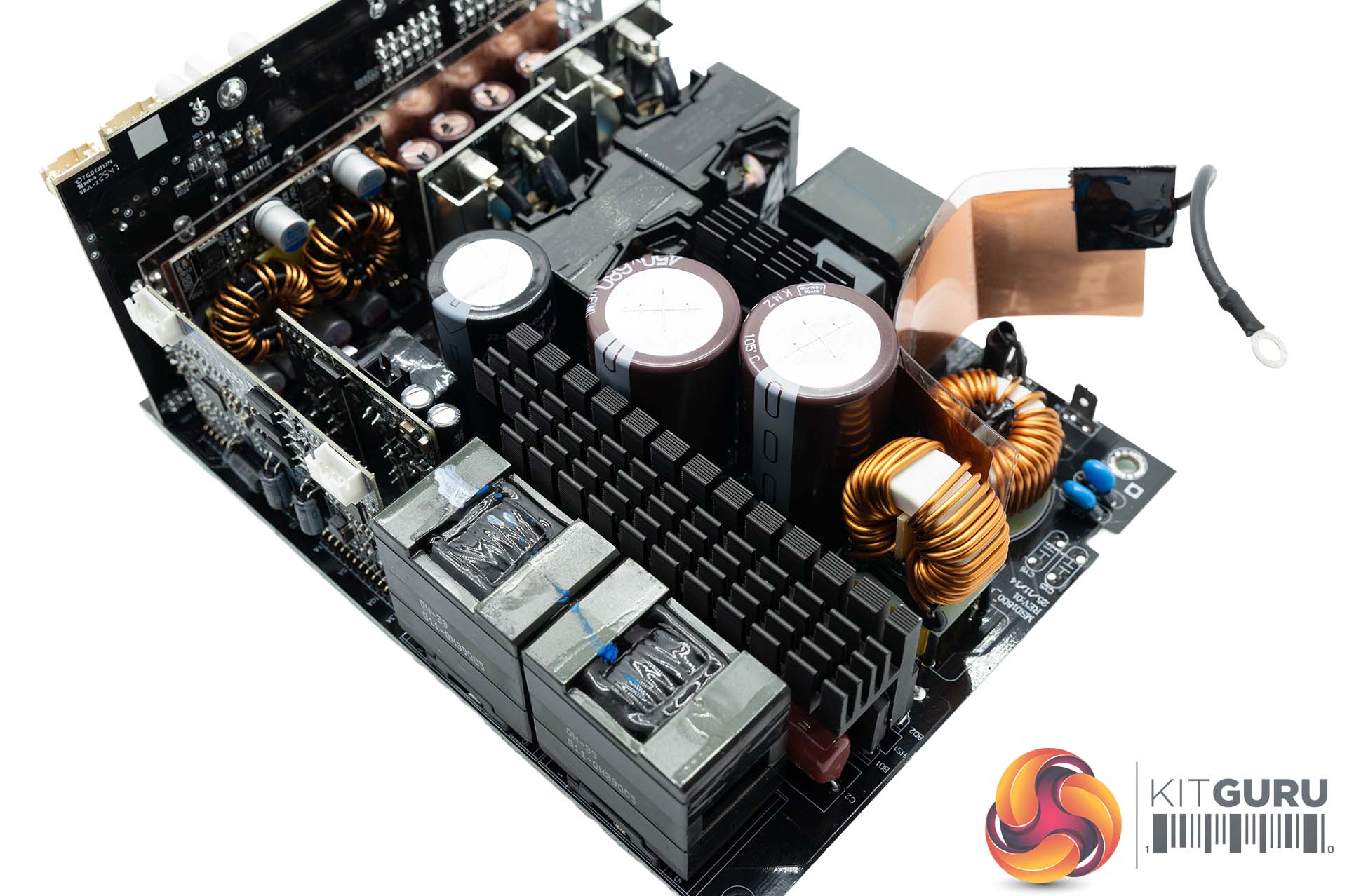 MSI MPG Ai1600TS PCIE5: 1600W Titanium With a Built-In Kill Switch for Your GPU